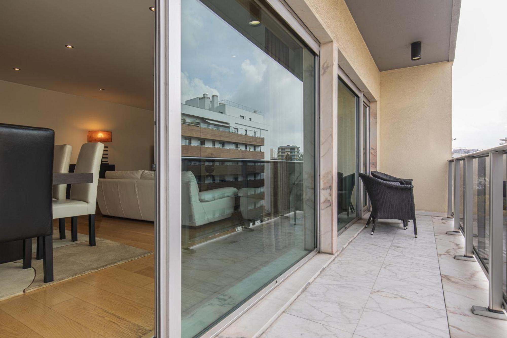 2 Bedroom Large Apartment By Innkeeper Lissabon Exterior foto