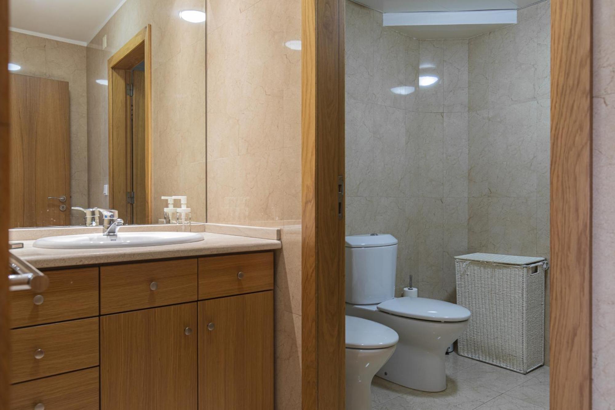 2 Bedroom Large Apartment By Innkeeper Lissabon Exterior foto