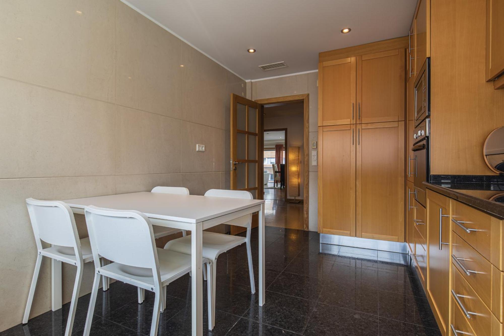 2 Bedroom Large Apartment By Innkeeper Lissabon Exterior foto