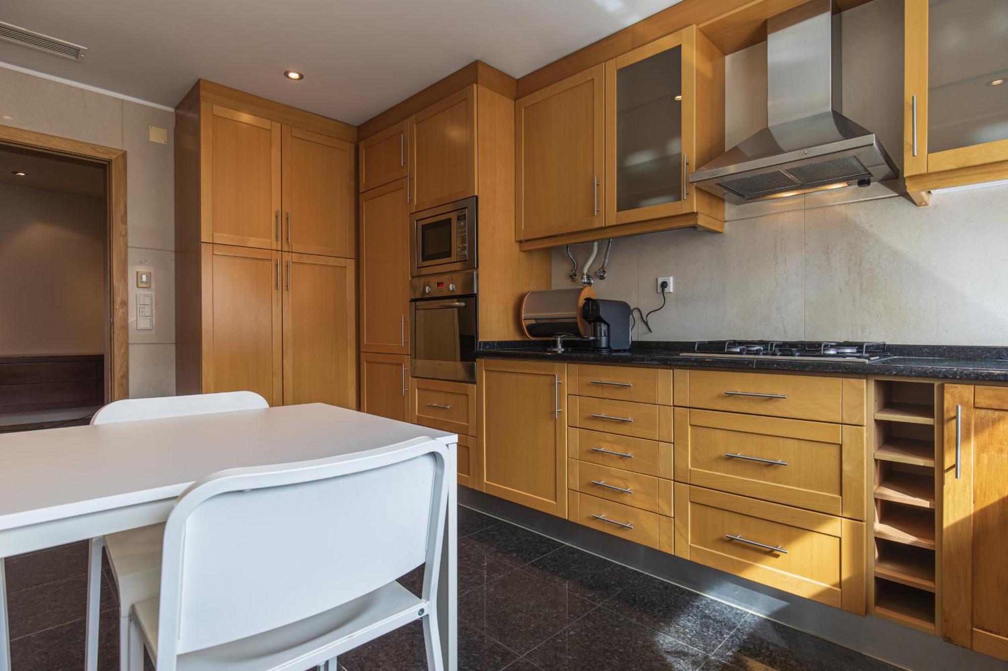2 Bedroom Large Apartment By Innkeeper Lissabon Exterior foto