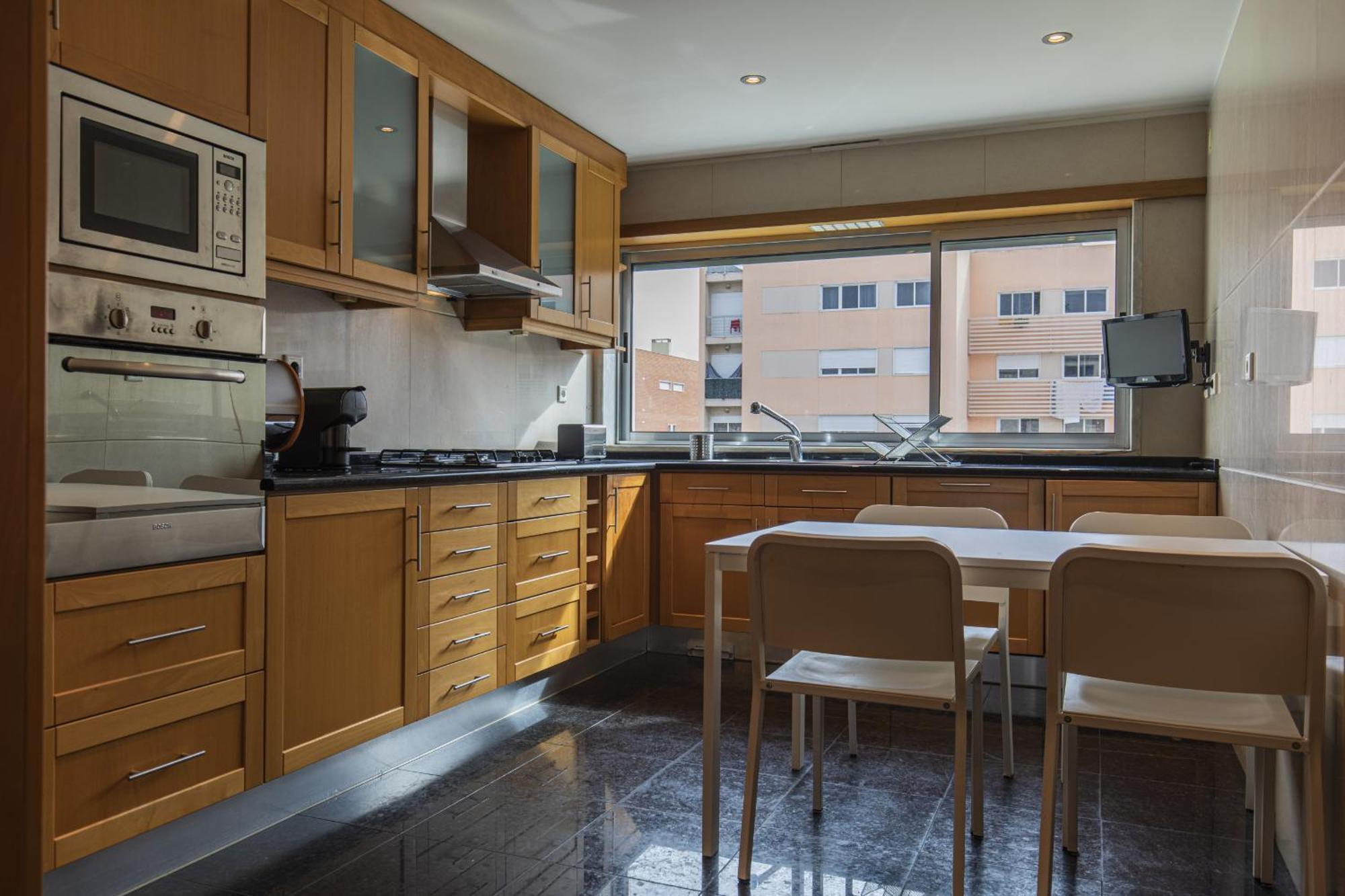 2 Bedroom Large Apartment By Innkeeper Lissabon Exterior foto